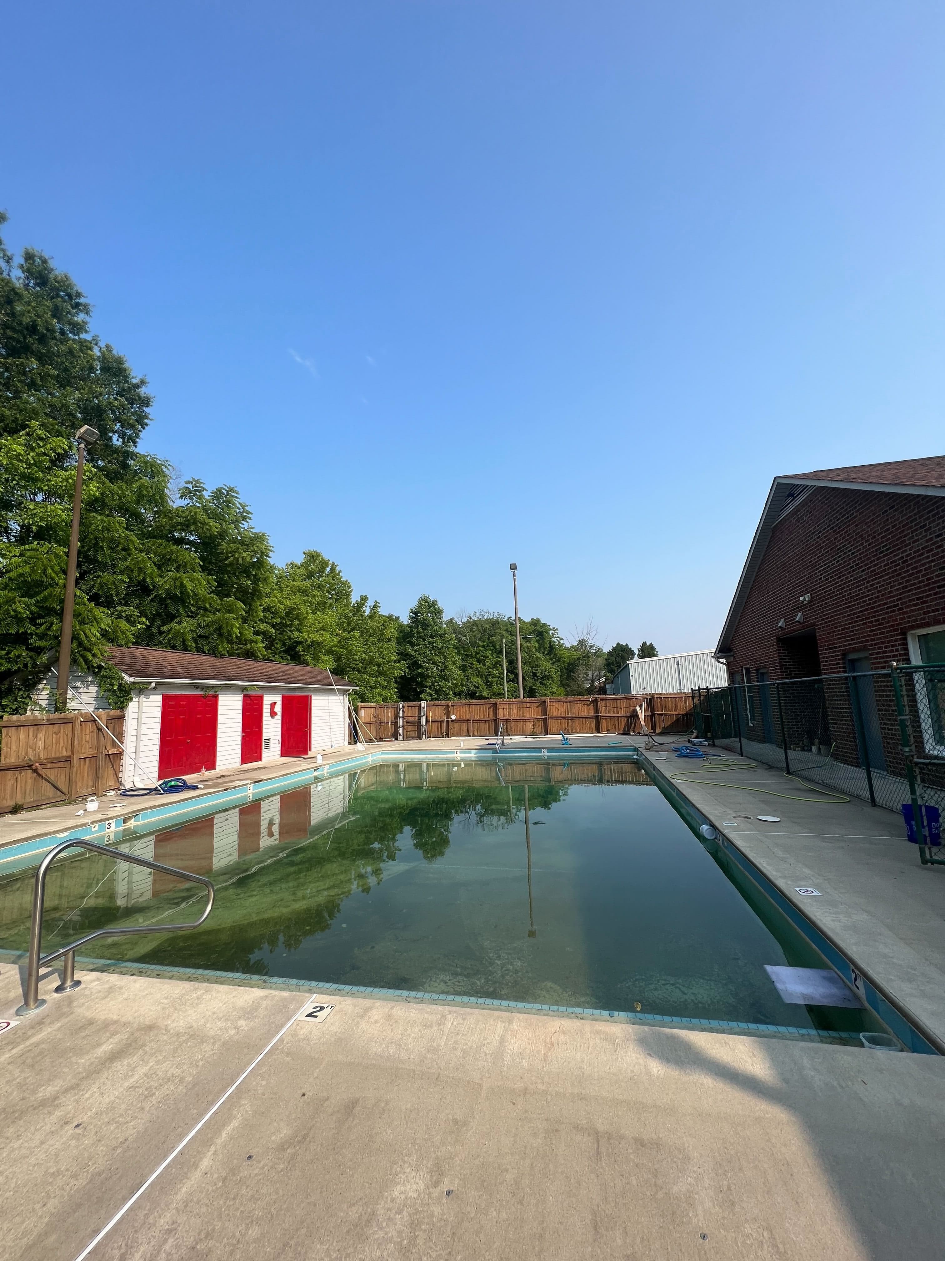 Algae Treatment — Mint Hill - Before